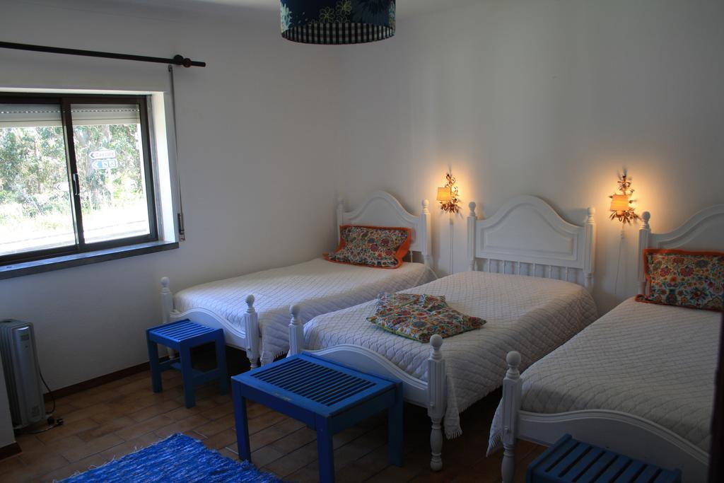 Moby Dick Lodge Malveira da Serra Room photo