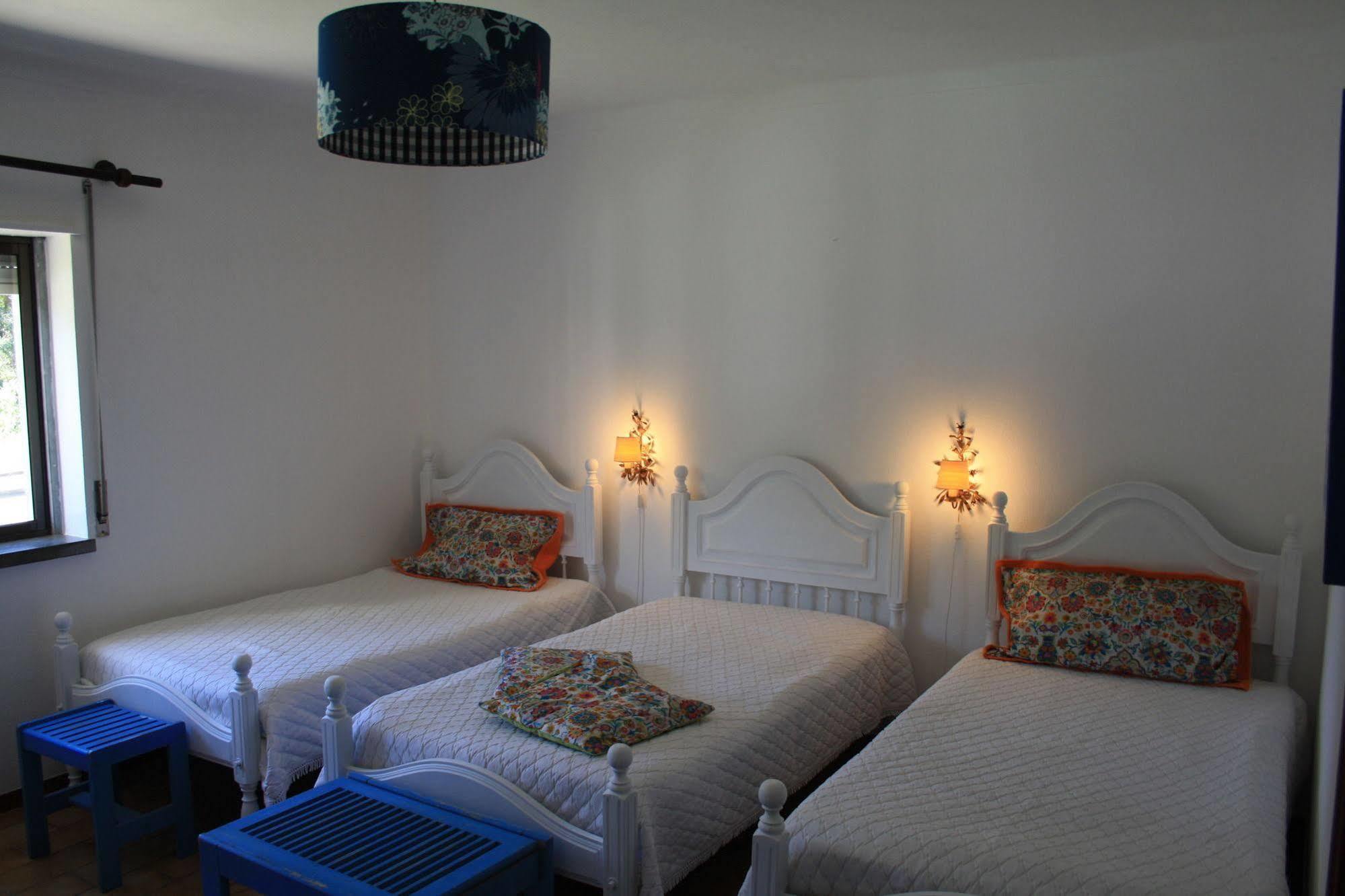 Moby Dick Lodge Malveira da Serra Exterior photo